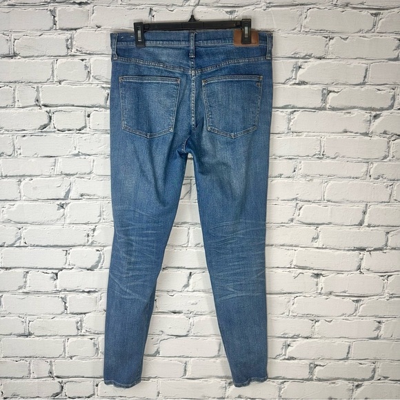 Madewell Women’s 9” High Riser Skinny Skinny Jean Distressed Size 31 Medium Wash - Picture 3 of 11